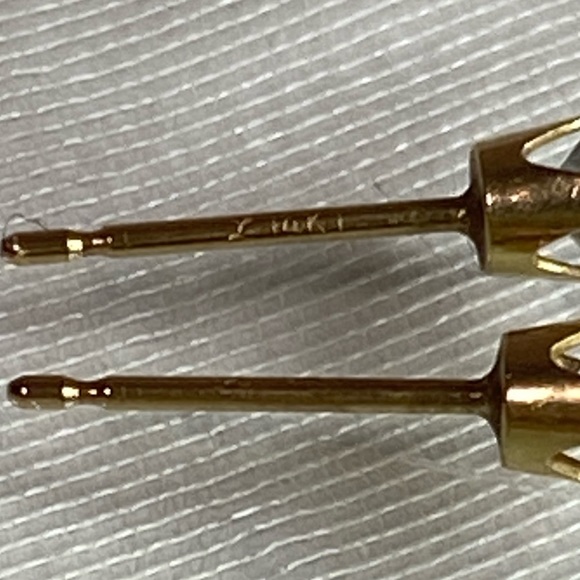 14K YELLOW GOLD aquamarine studs and pendant set REAL GOLD 🩵 vintage - Picture 6 of 15